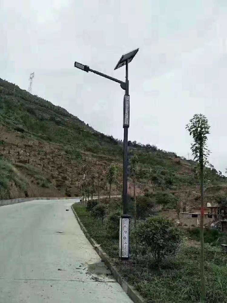 米东区仿古太阳能路灯